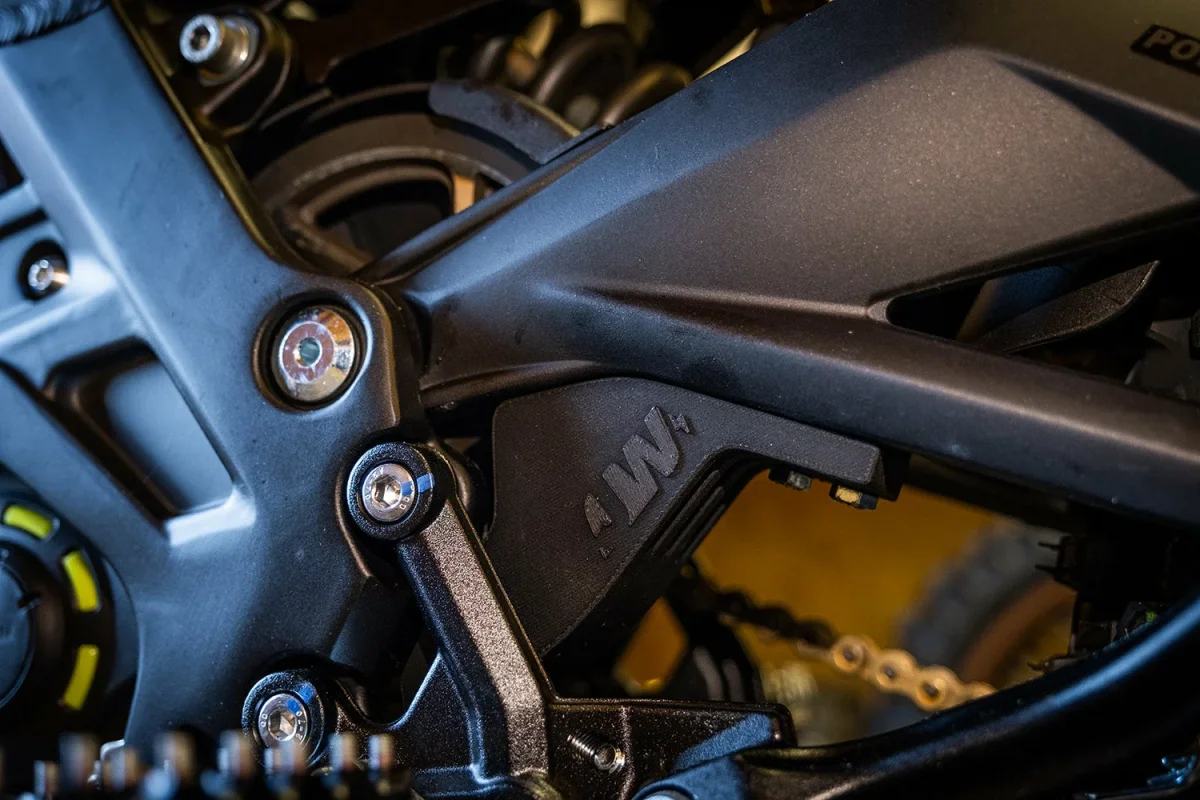 Axe de bras oscillant d’origine – Sur-Ron Light Bee – Image 2