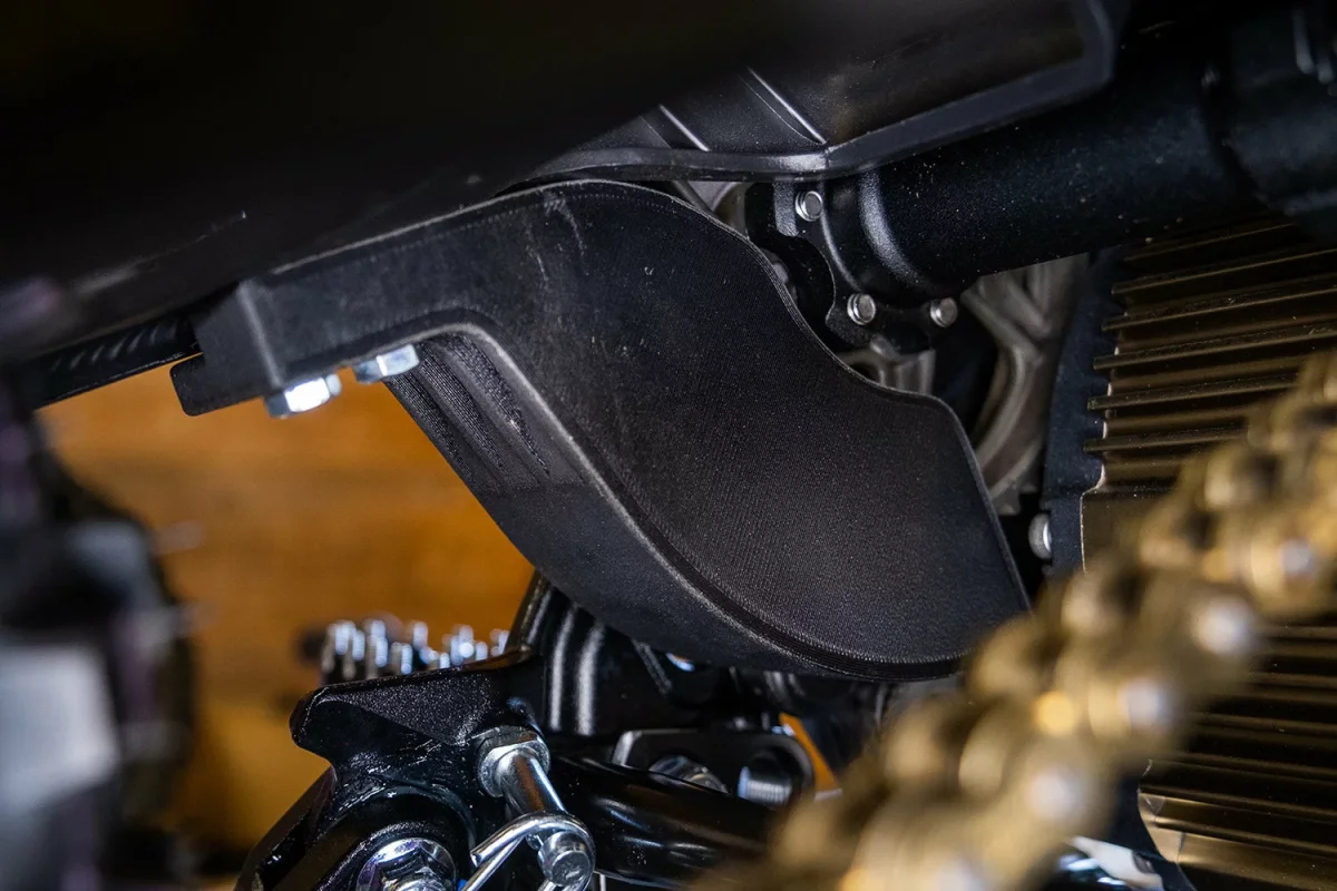 Axe de bras oscillant d’origine – Sur-Ron Light Bee – Image 5